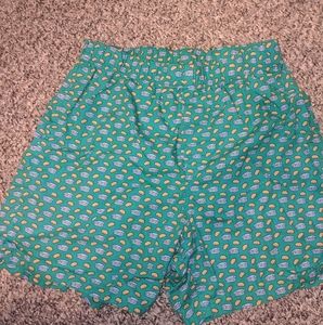 Vineyard Vine shorts
